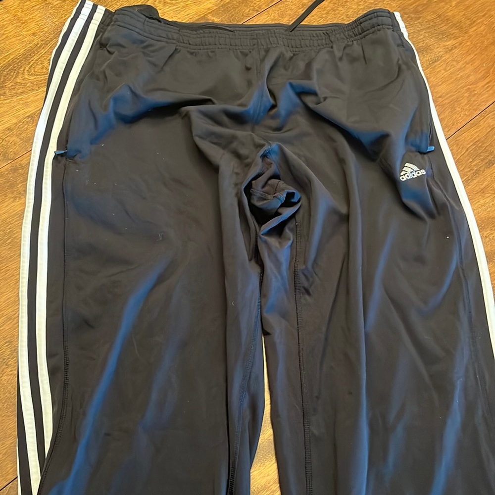 addidas sweat pants XL